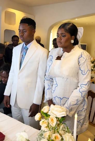 Peller and Jarvis Set August 1 as Their Wedding Day